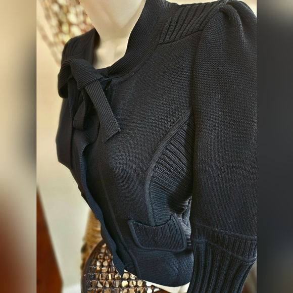 Diane Von Furstenberg Black 100% Marino Wool Cardigan with Bow Accent - Picture 4 of 5